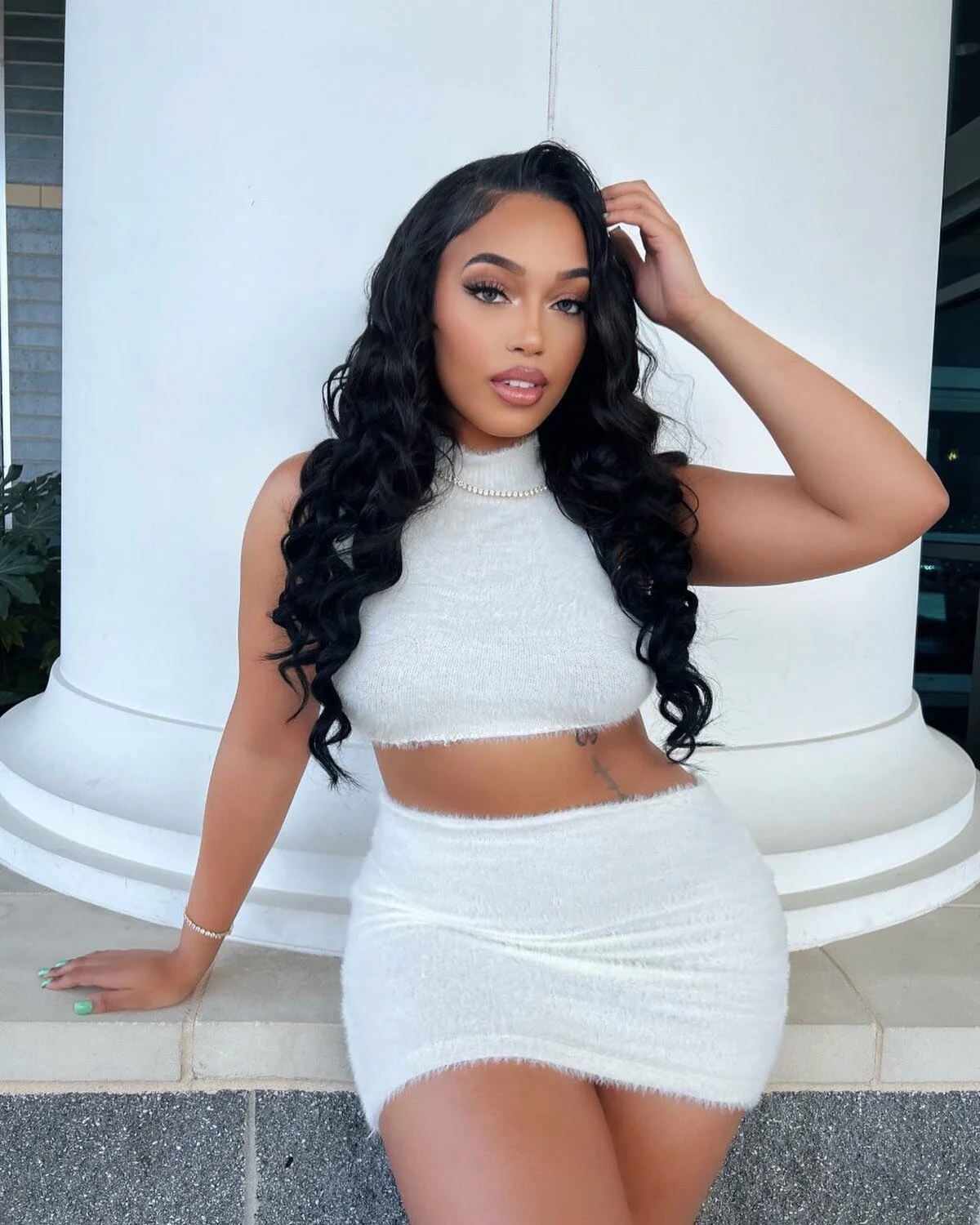 Shoutout To @ohathena For Looking This Good 🤩⁠
⠀⠀⠀⠀⠀⠀⠀⠀⠀
House hottie @ohathena 🔥wearing 7pc Silky Straight Clip Ons 22&rdquo; ⚡️
⠀⠀⠀⠀⠀⠀⠀⠀⠀