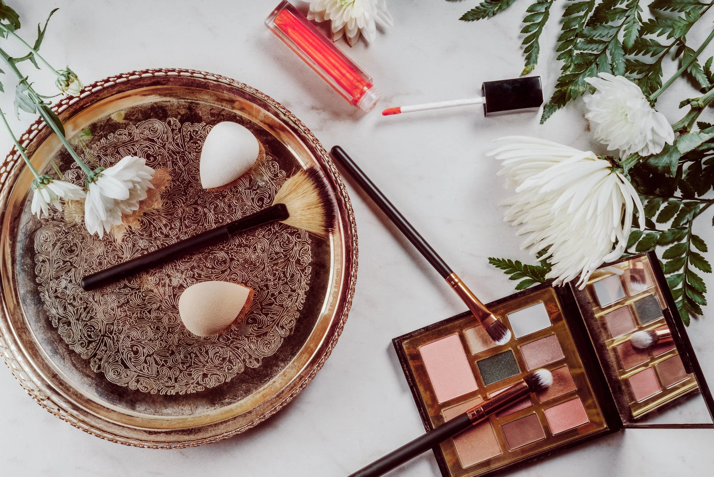 Makeup Brush and Sponge Storage Tips!
