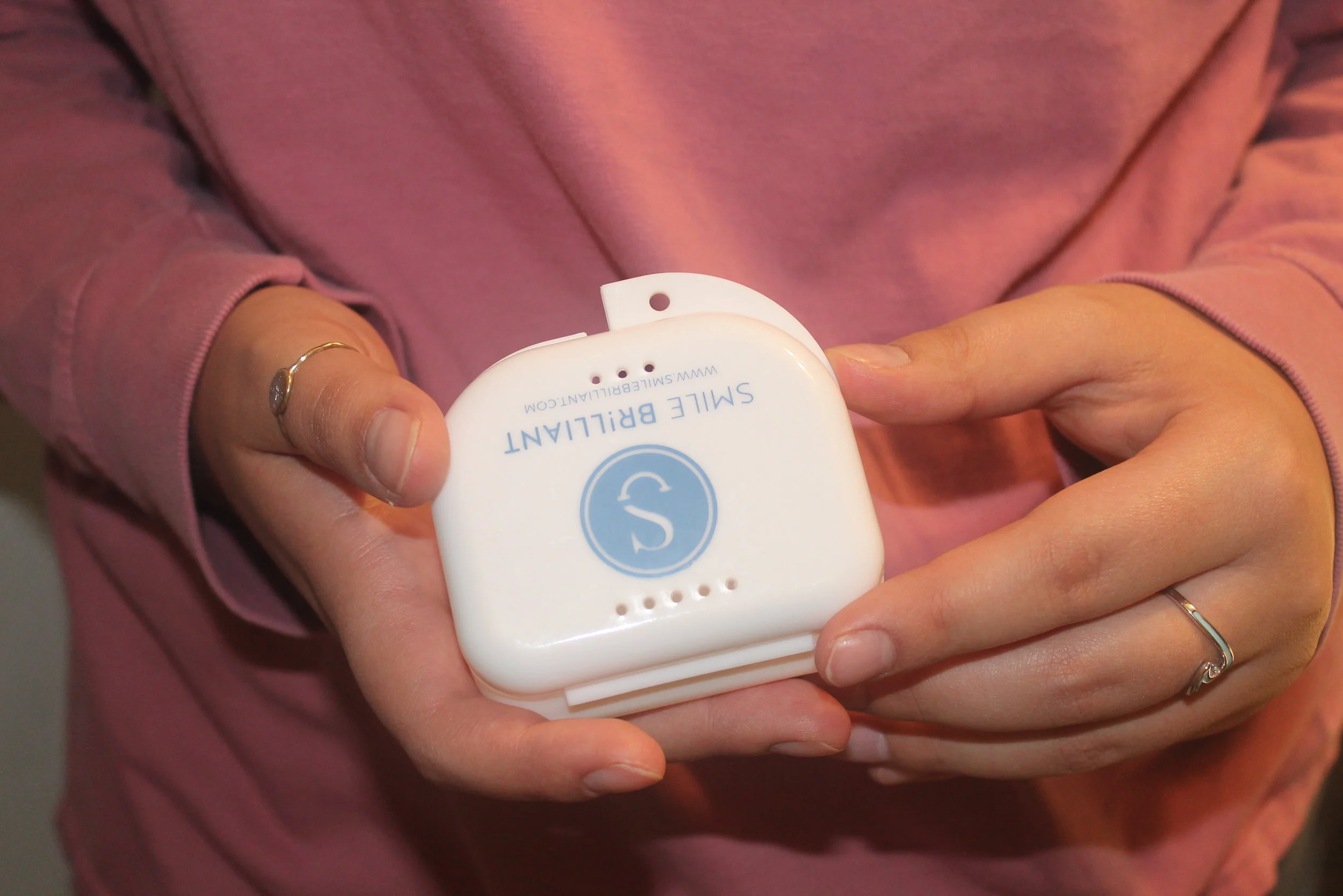 At Home Teeth Whitening: Does it Work?