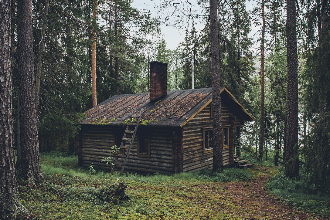 How-To-Live-Off-the-Grid-.jpg