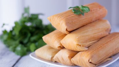Ak3G2OXFSZmMl7Ck5yig_tamales-sauce-5316.jpg