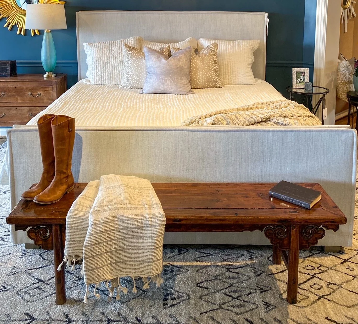 Simmons Upholstered Bed — Merridian Home Furnishings