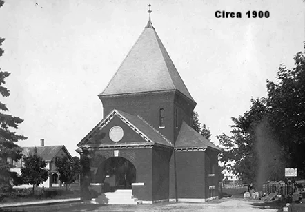 CARDMEMORIALCHAPELCIRCA1900_2.jpg
