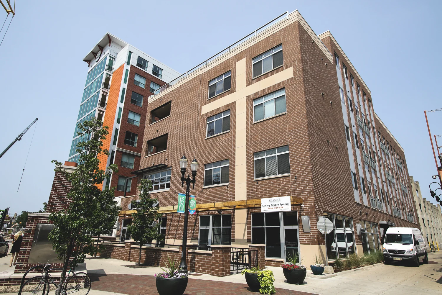 St. Anne's Apartments.jpg