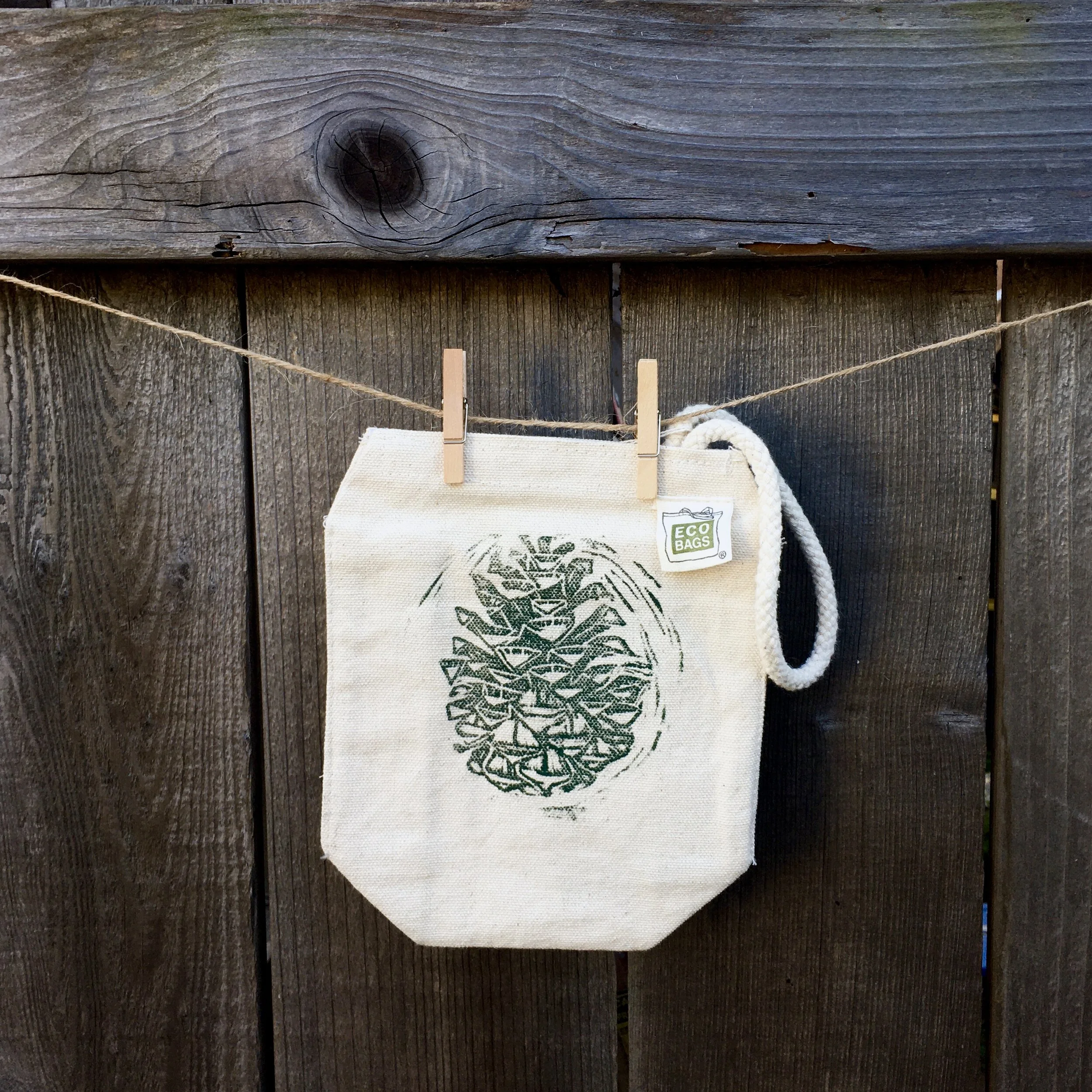 Pine cone Lunch Sack