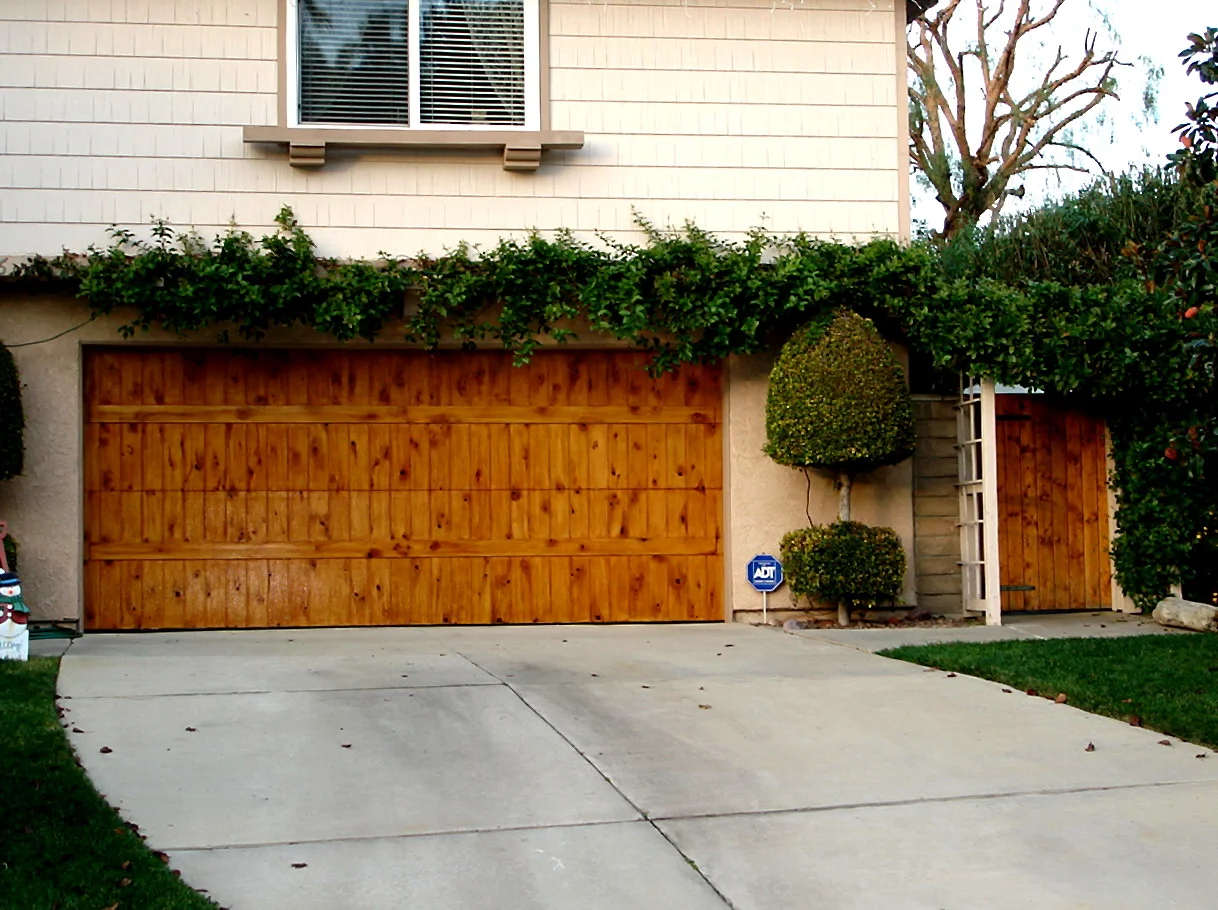 KnotTooShabbyDoor3.jpg