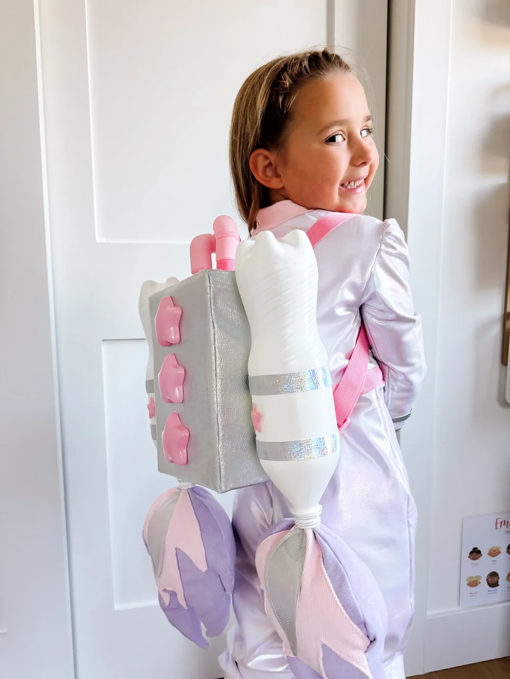 Layered felt rocket flames for the jetpack