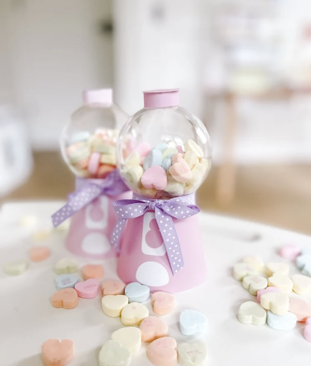 Make a simple gumball machine craft for kids valentine's day classroom and homeschool crafts.