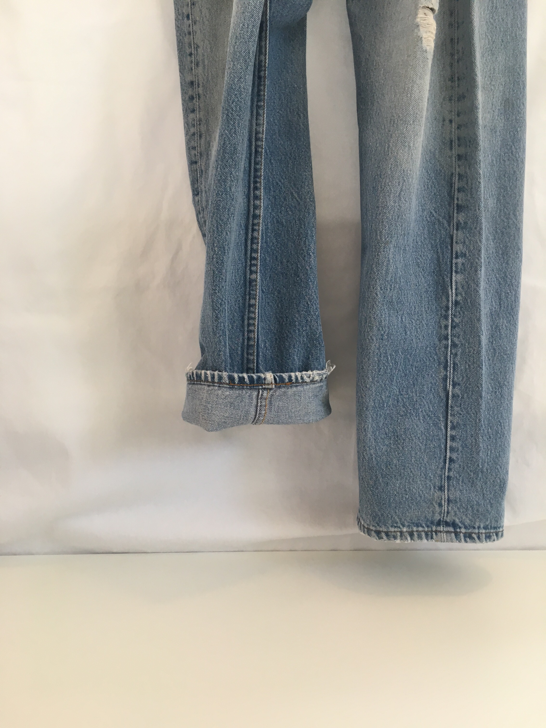 levi's#02.i.jpeg