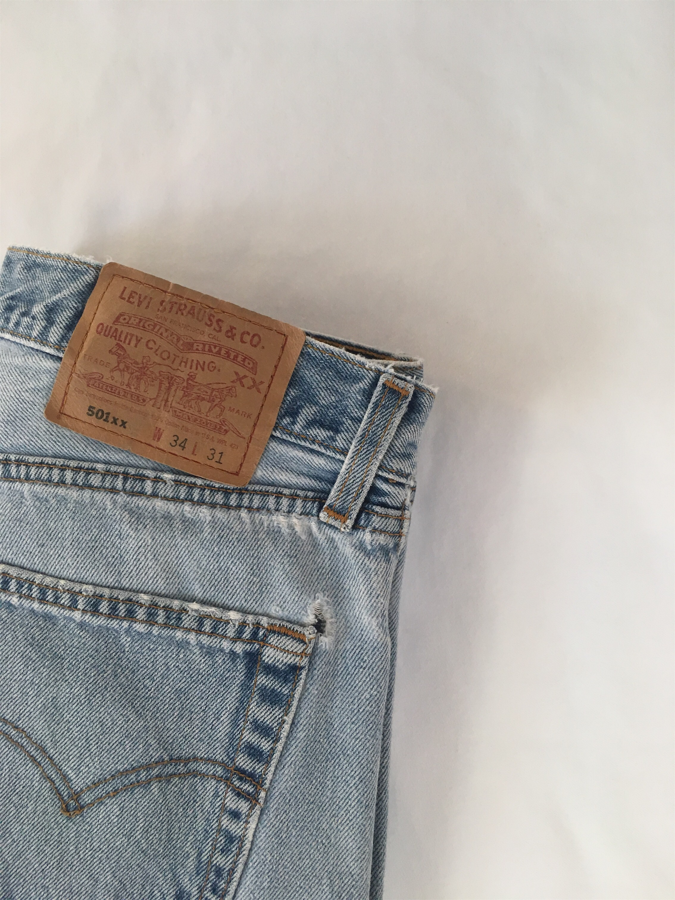 levi's#03.ii.jpeg