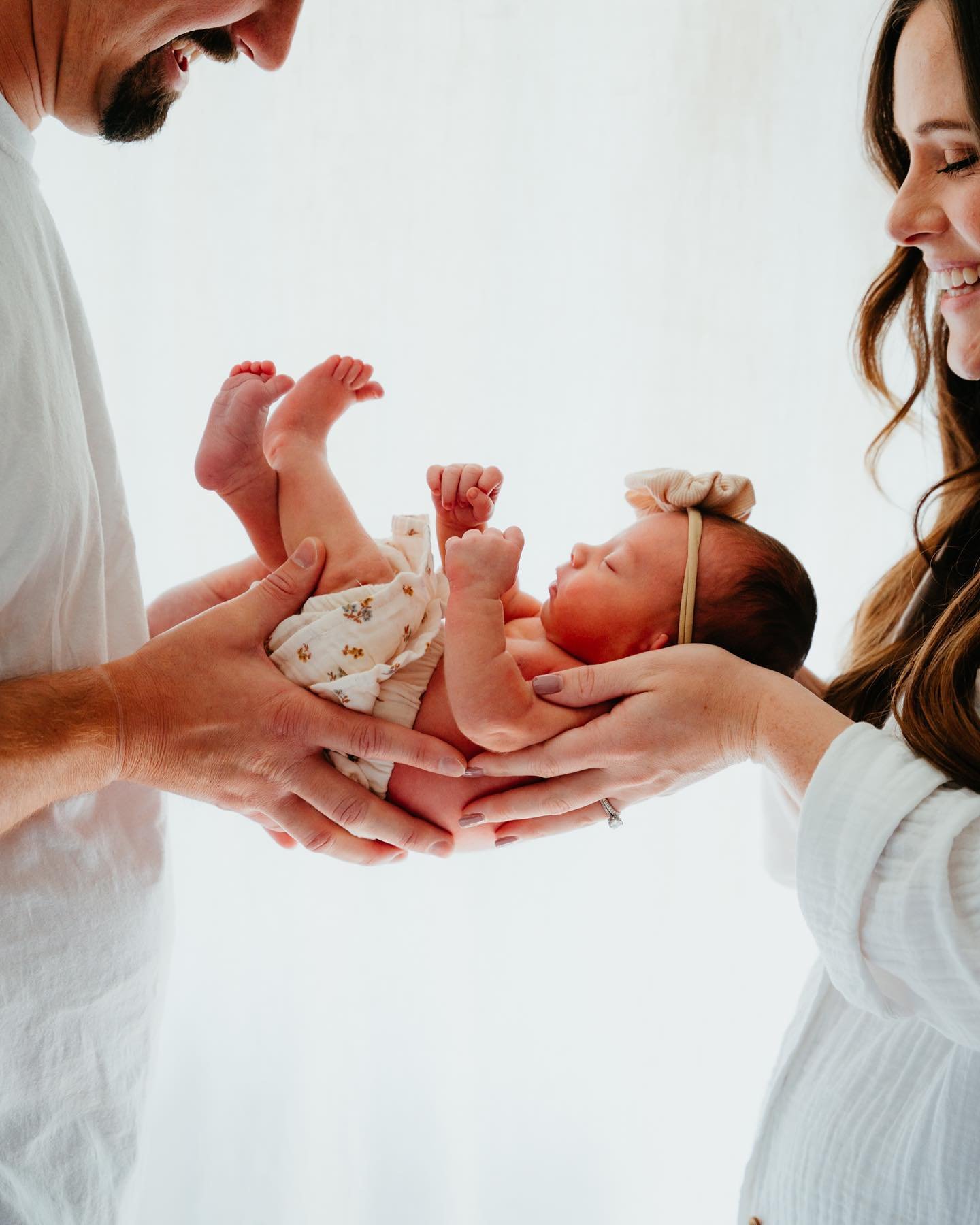 Another new life has entered the world. After having a baby of my own I love newborn sessions even more.
