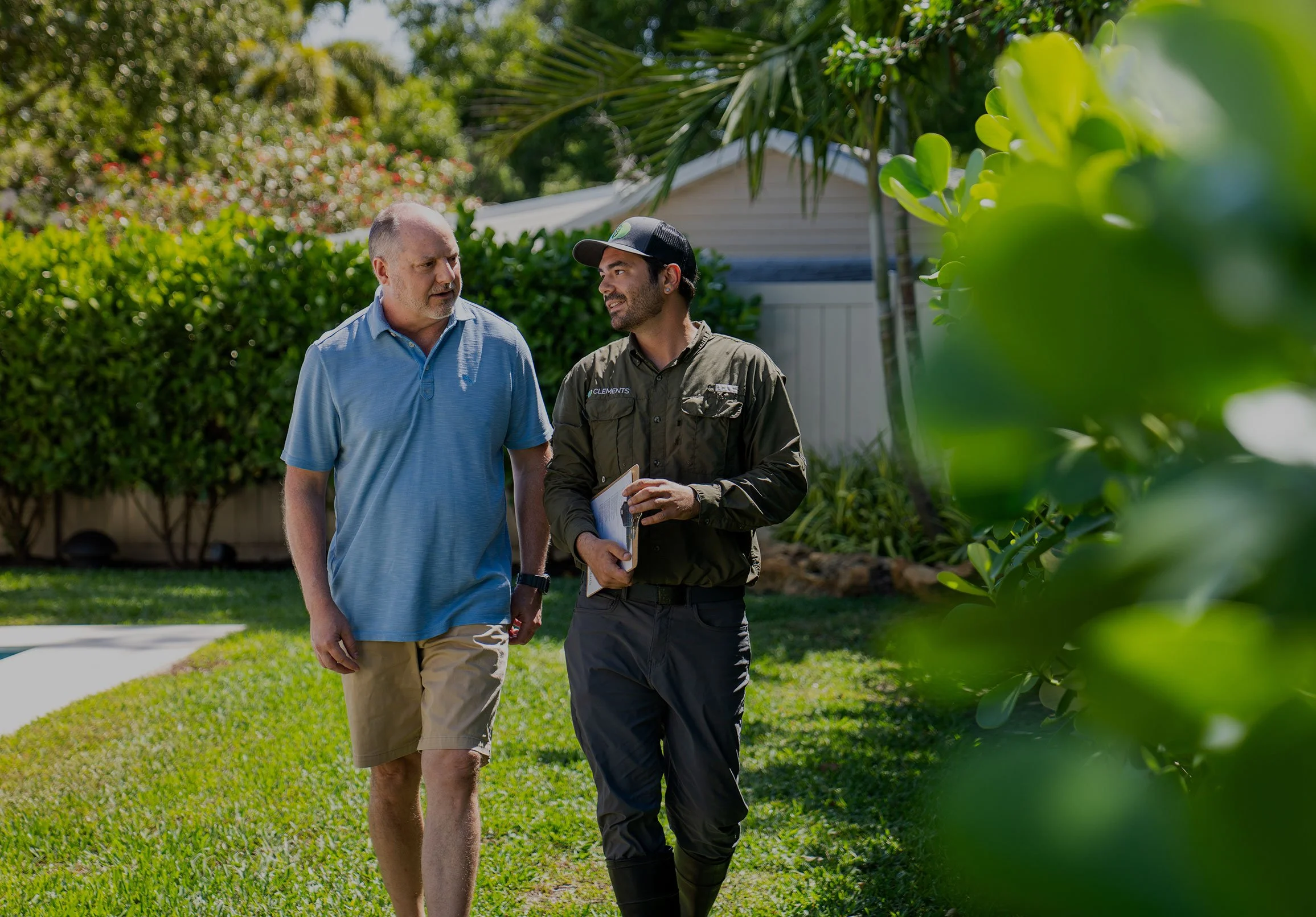 clements-pest-control-technician-port-salerno-fl.jpg