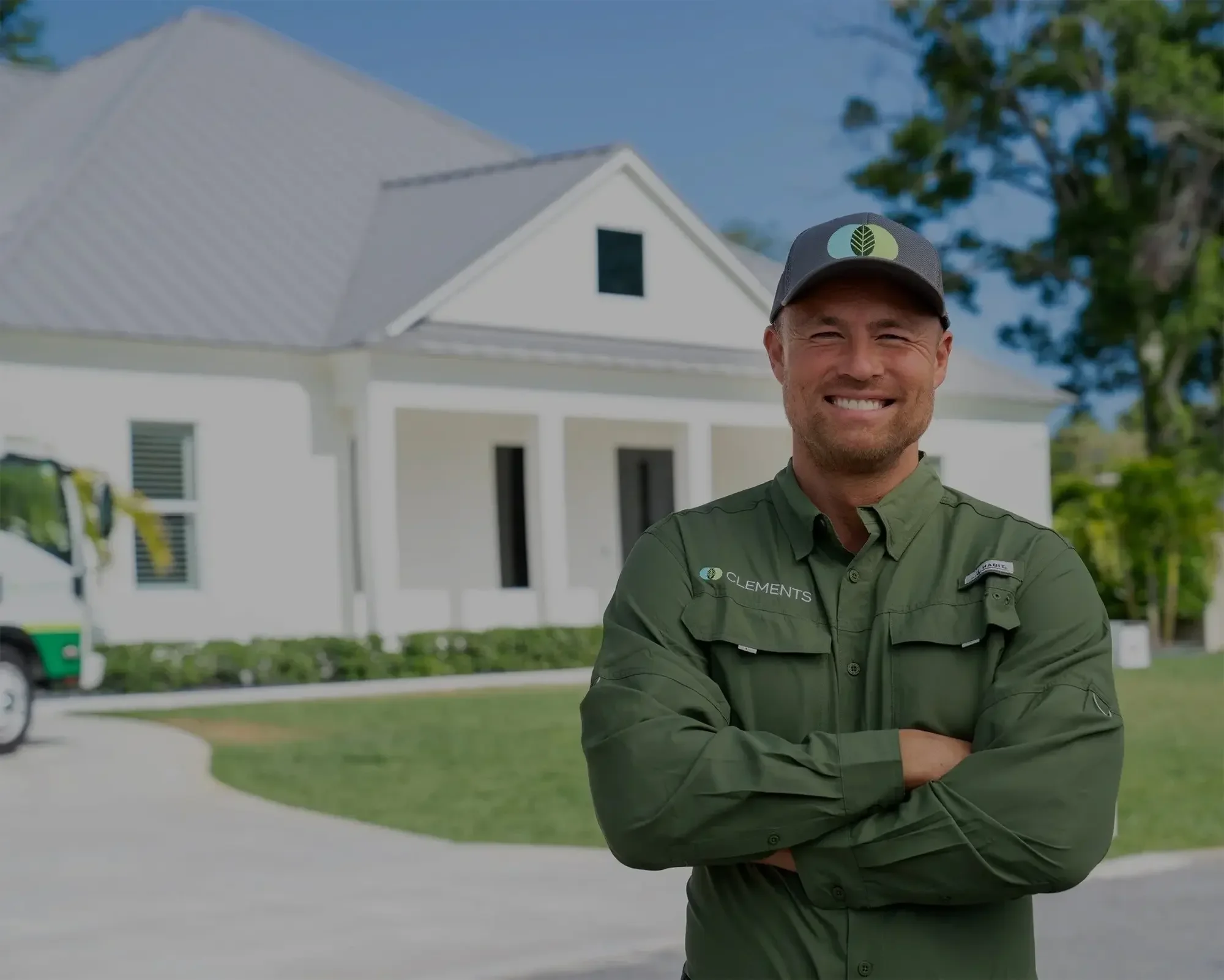 florida-pest-control-home-exterior.webp