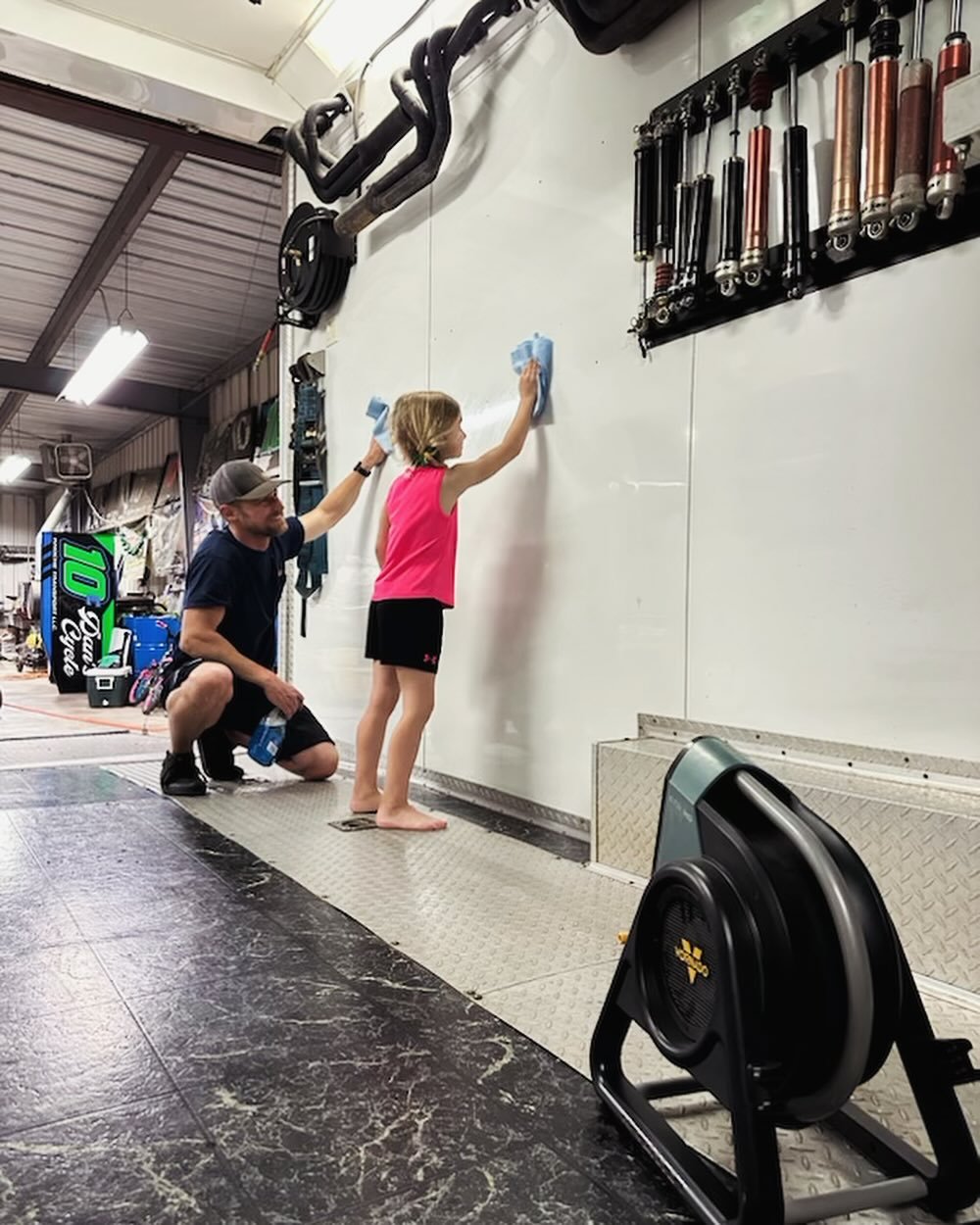 Mother Nature has been wreaking havoc on our race schedule lately, but tonight it was all hands on deck getting this shined up for the Newton Car Show Saturday, May 4th!

We used the new RTR HD High-Velocity Air Circulator from @vornado to dry the fl