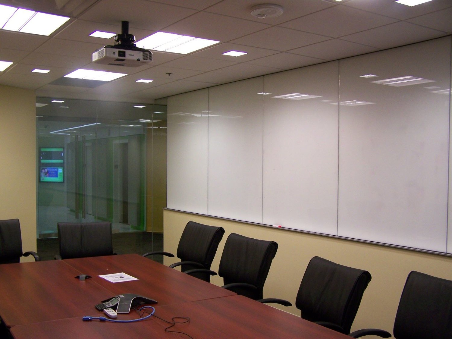 3 Reasons You Need Whiteboard Surfaces in Your Library or Classroom