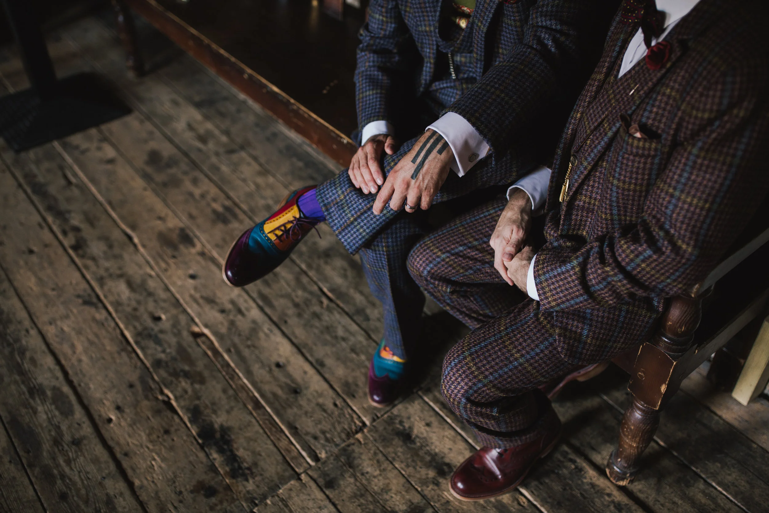 All about the dandy details. Photograph by Lisa Jane Photography.