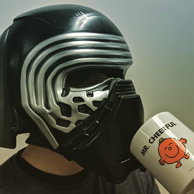 A cup of coffee can cheer up even the grumpiest of Dark Jedis...
.
.
.
.
.
#kyloren #kylorenhelmet #kylorencosplay #firstorder #jedi #darkside #bensolo #adamdriver #starwars #starwarstoys #nerds #geekystuff #mask #mrmen #mrmenlittlegirl #mrcheerful #coffeemugs #goodies #gamedev #gamedevlife #gaminglife #gamers #indiegame #wednesdaymotivation #startuplife #gamestudio #gamedevelopers #cosplay #ratloopcanada
