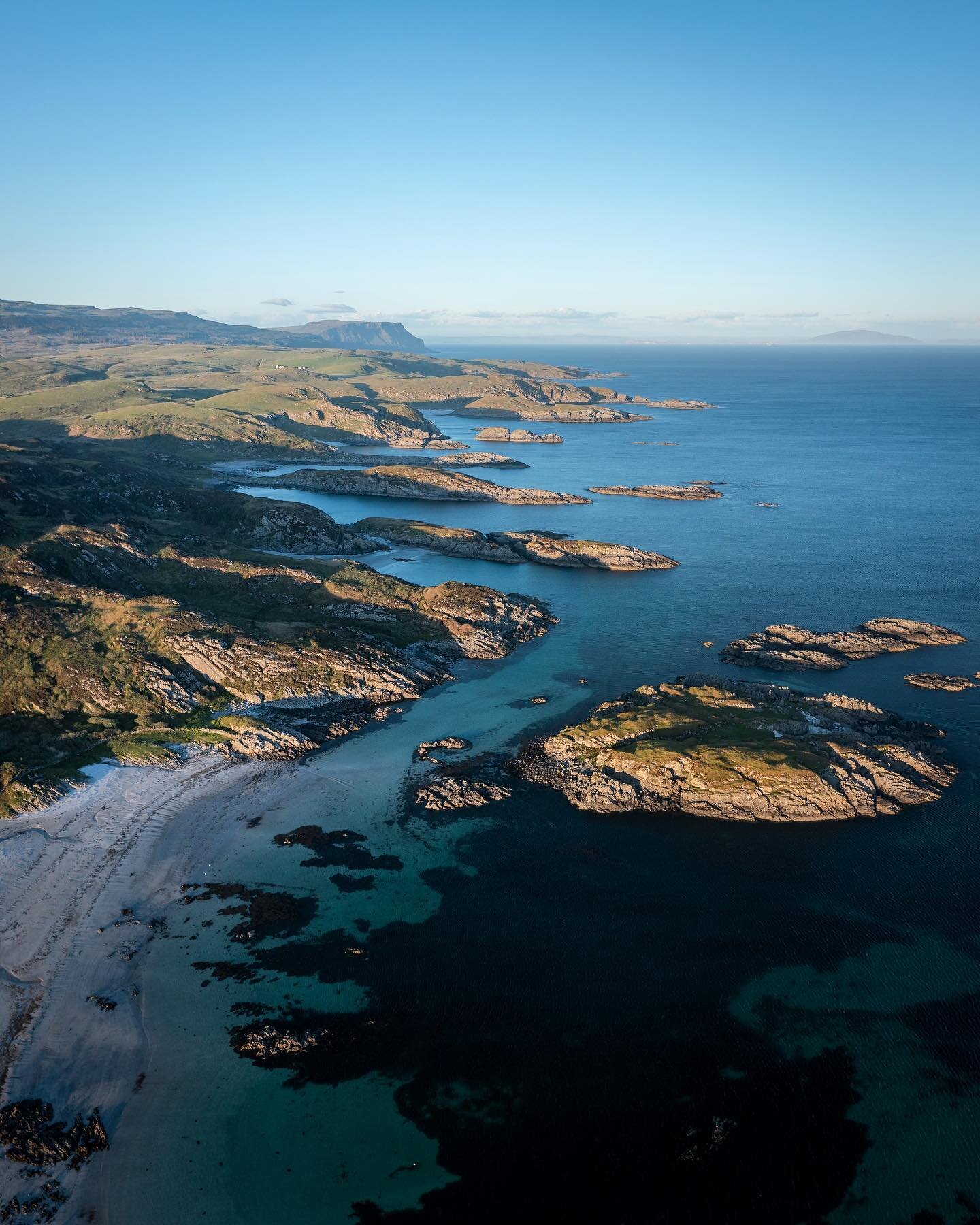 Coastline of Mull under a big blue sky 🙌🏼