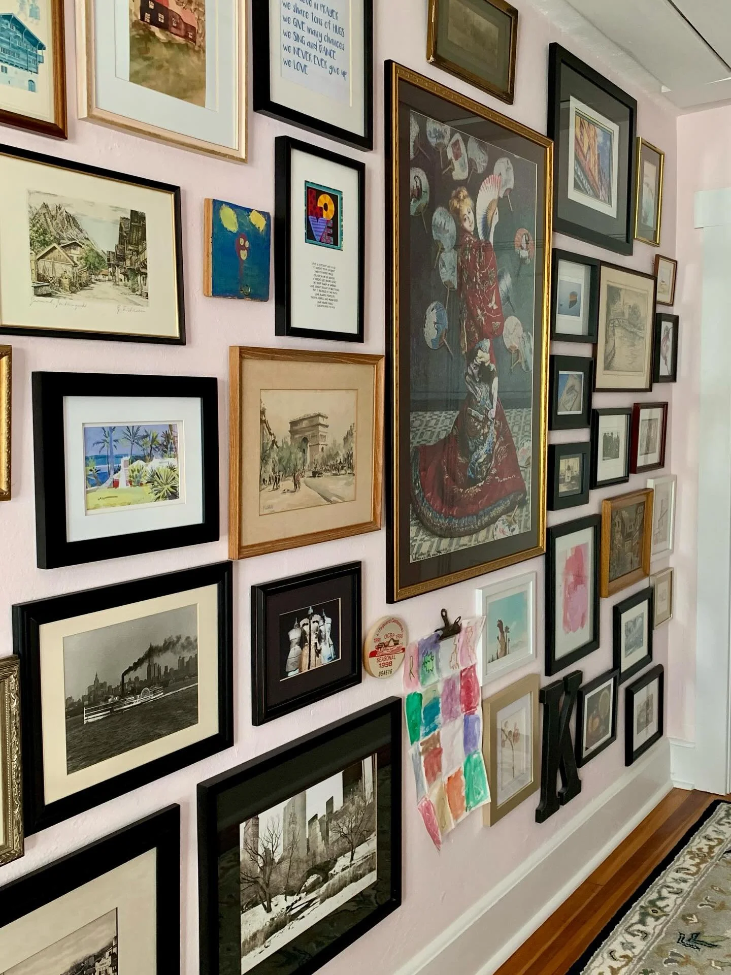 Happy Saturday friends this month I&rsquo;m sharing the Big Kahuna - the wall that exemplifies SAYNOTOEMPTYWALLS  in all its glory! 
&bull;
Today is my Monthly Group Share - once a month I invite friends to share all the ways they #SayNoToEmptyWalls 