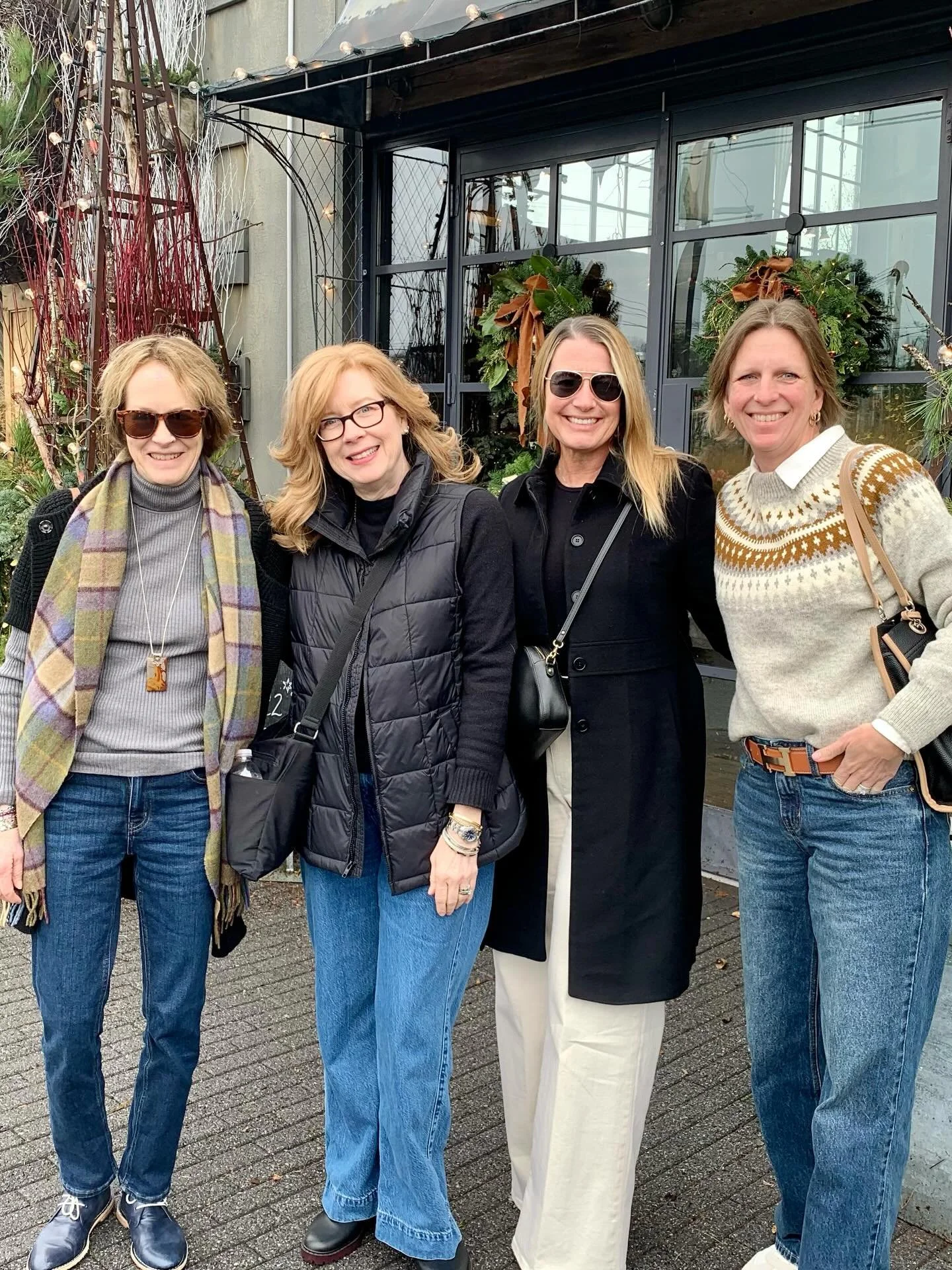 A day of chatting, shopping, dining, sipping &amp; laughing! What a great trek to @terrain_westport @eleishvanbreems @nomadewestport 
with my lovelies @naagm60 @andymillerjones @kuikenk and meeting the dearest @gimletstyle - these adventures are soul