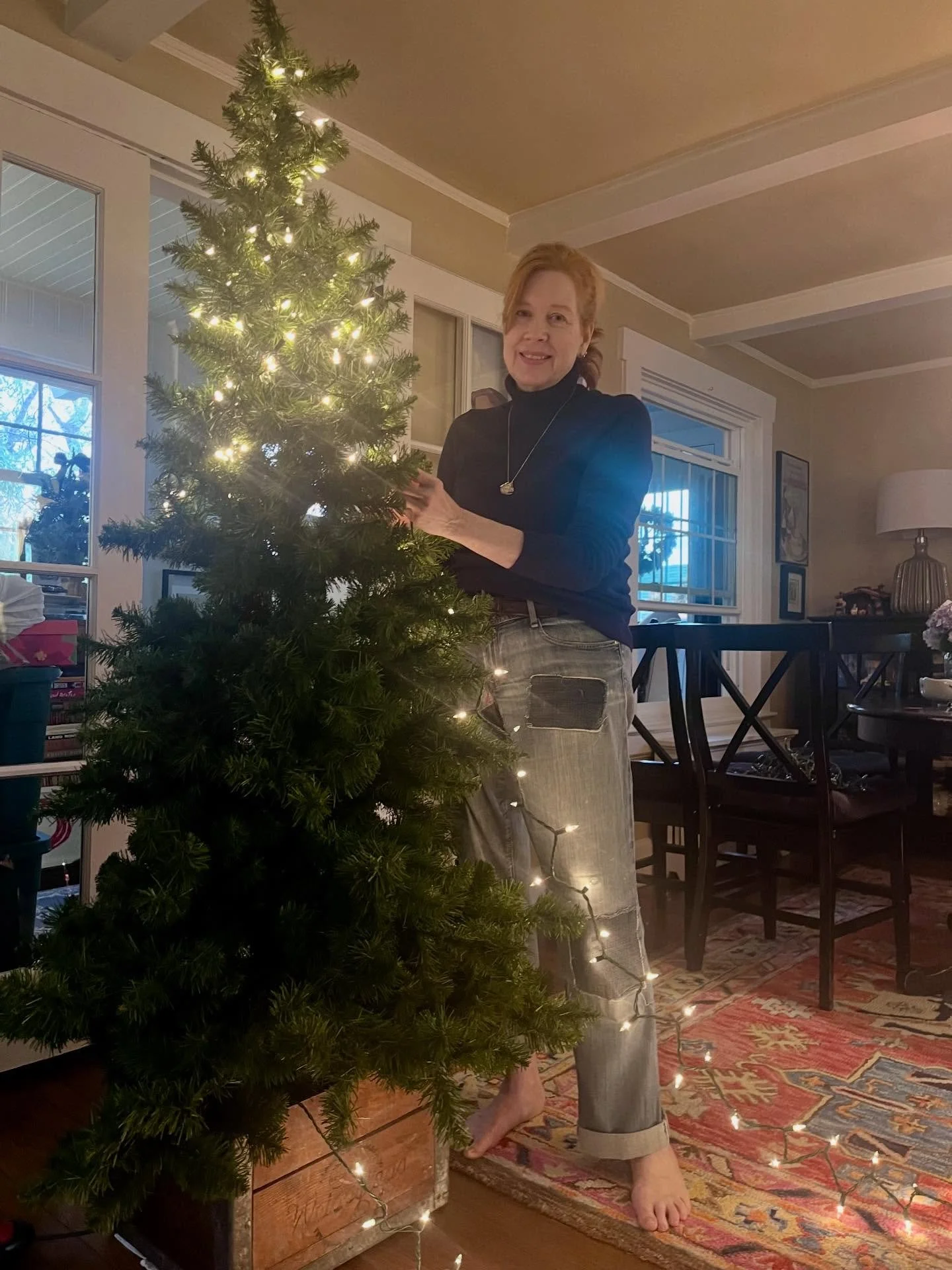 She&rsquo;s small but mighty! I love our 6ft decorator tree. It took about 8 hrs to restring lights and unpack 4 rubber made bins of ornaments!🎄! Wishing you a Good Tuesday✨

Christmas Tree, Mrs Claus, Chalet Style, Christmas Time, Ornaments, The Mo