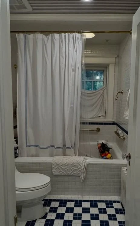 H R Bath 5.JPG