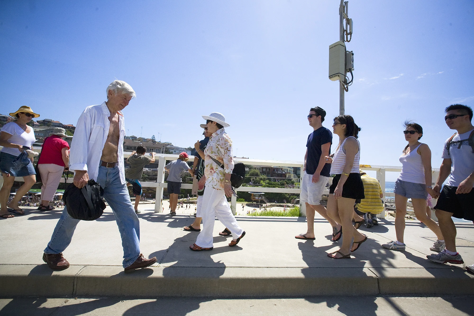 bondi sidewalk.jpg