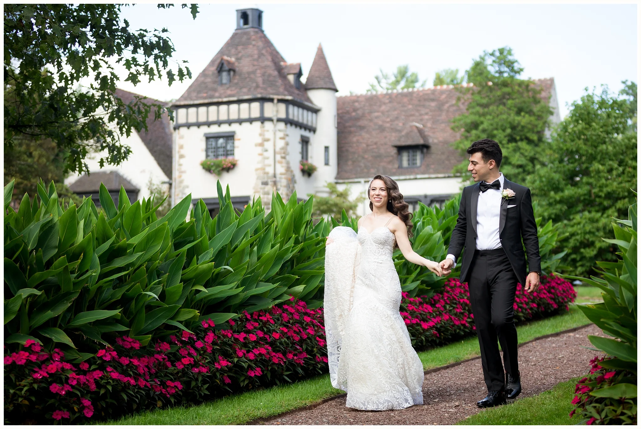 Pleasantdale Chateau Wedding NJ Wedding NYC Wedding Photographer_0015.jpg