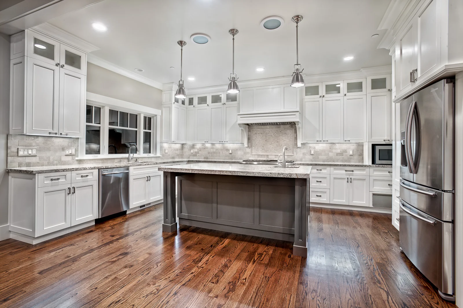 -white-kitchen-island.jpg