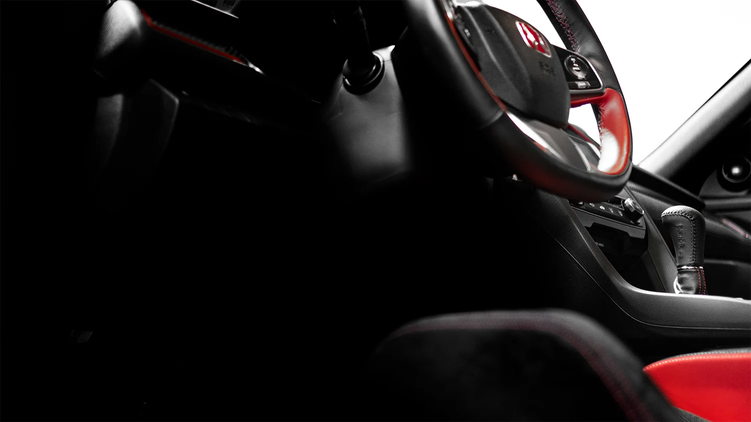 Civic-Type-R-cockpit.jpg
