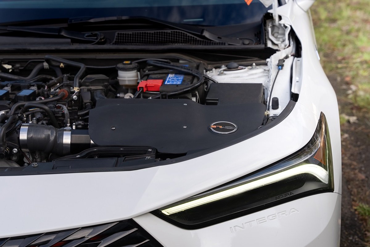Drivers_Side_Engine_Bay_.jpg