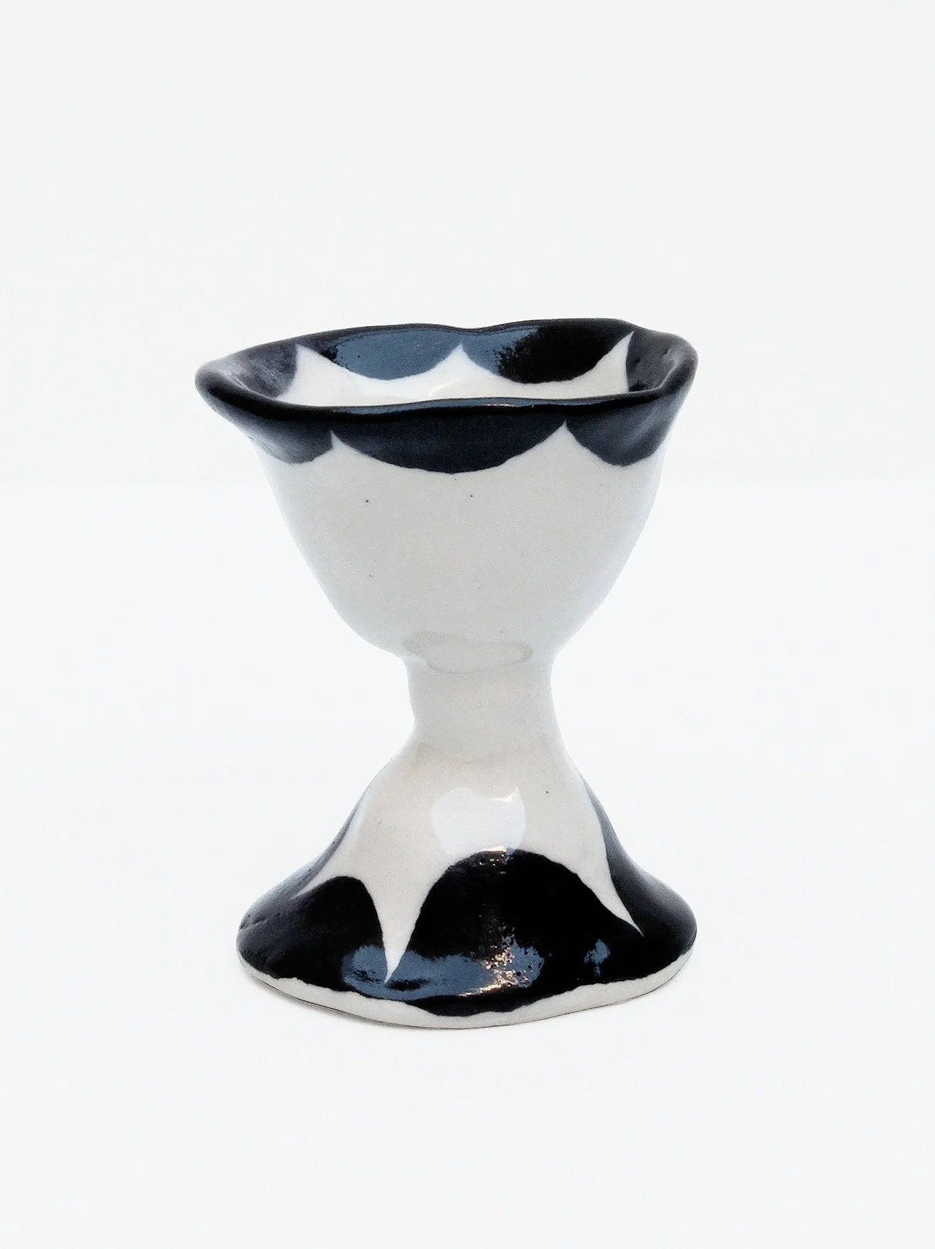 Barro+by+Lucrecia+Copita+Footed+Scallop+Noir+Candle+Holder.jpg