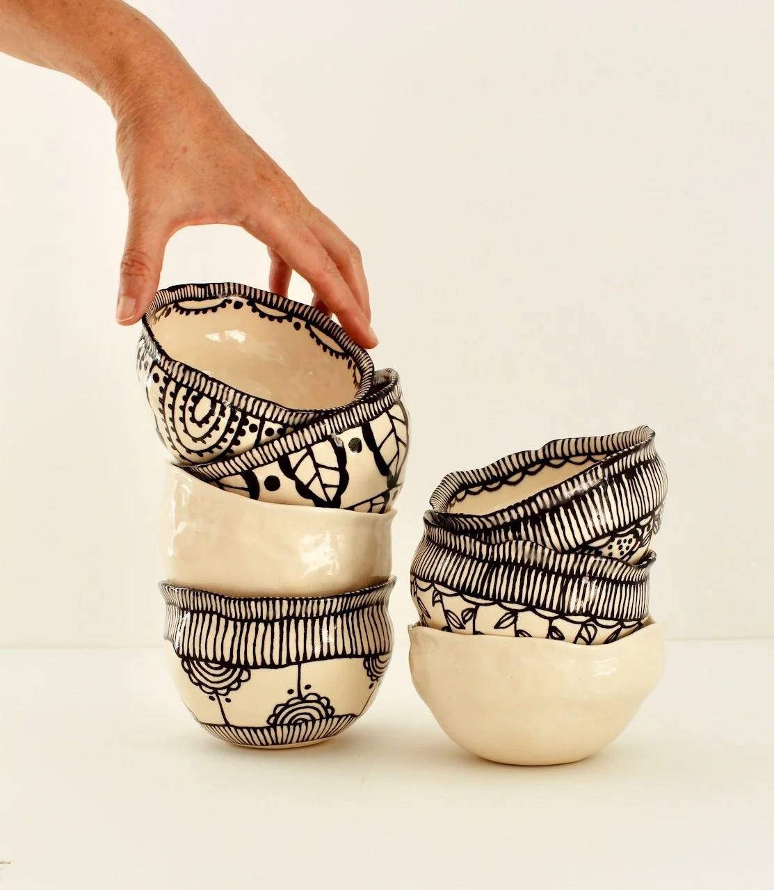 Barro-By-Lucrecia-Teabowls-Stacked2.jpeg