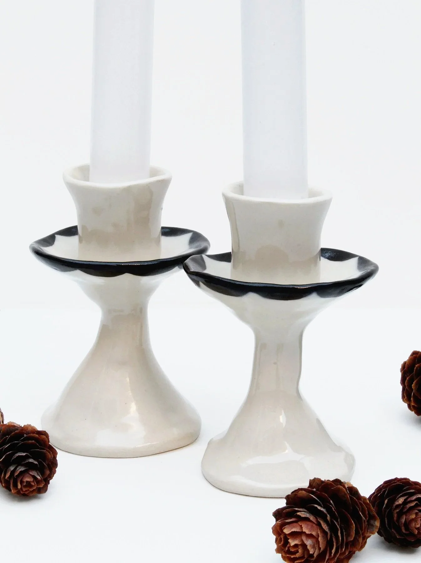 Barro+by+Lucrecia+Scallop+Noir+Candle+Holder+two.jpg