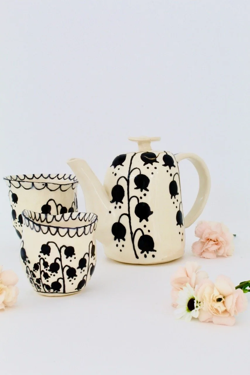 Barro-by-Lucrecia-LACE-Lily-Noir-Teaset.jpeg