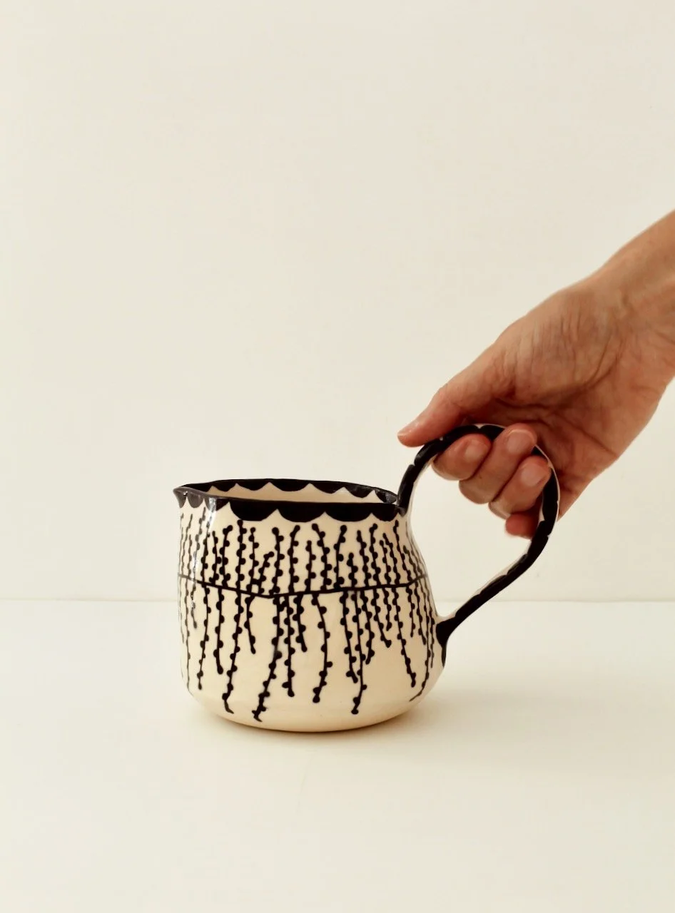 Barro-by-Lucrecia-Willow-Pitcher-1.jpeg