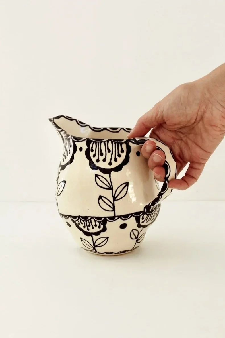 Barro-by-Lucrecia-Myrtle-Pitcher-1.jpg