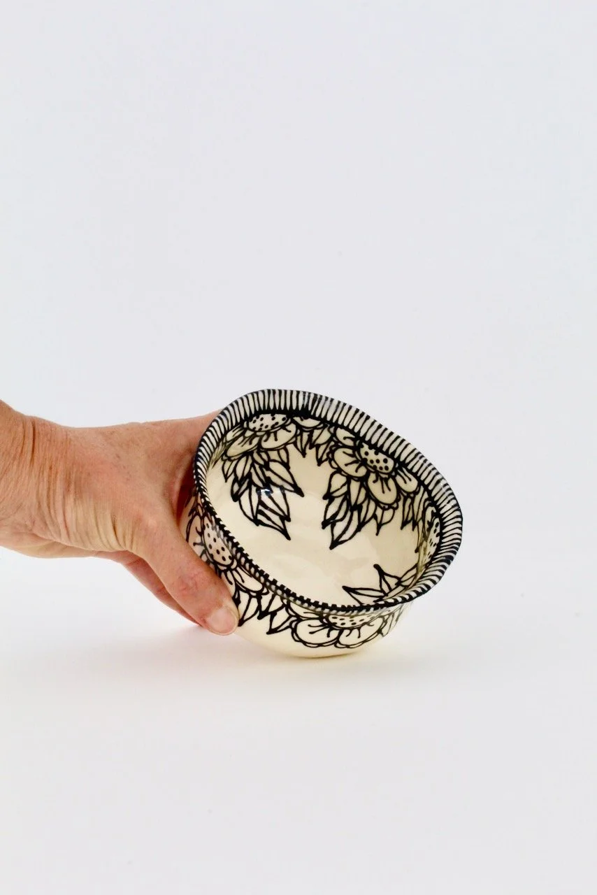 Barro-by-Lucrecia-LACE-Flower-Meadow-Bowl-hand.jpeg