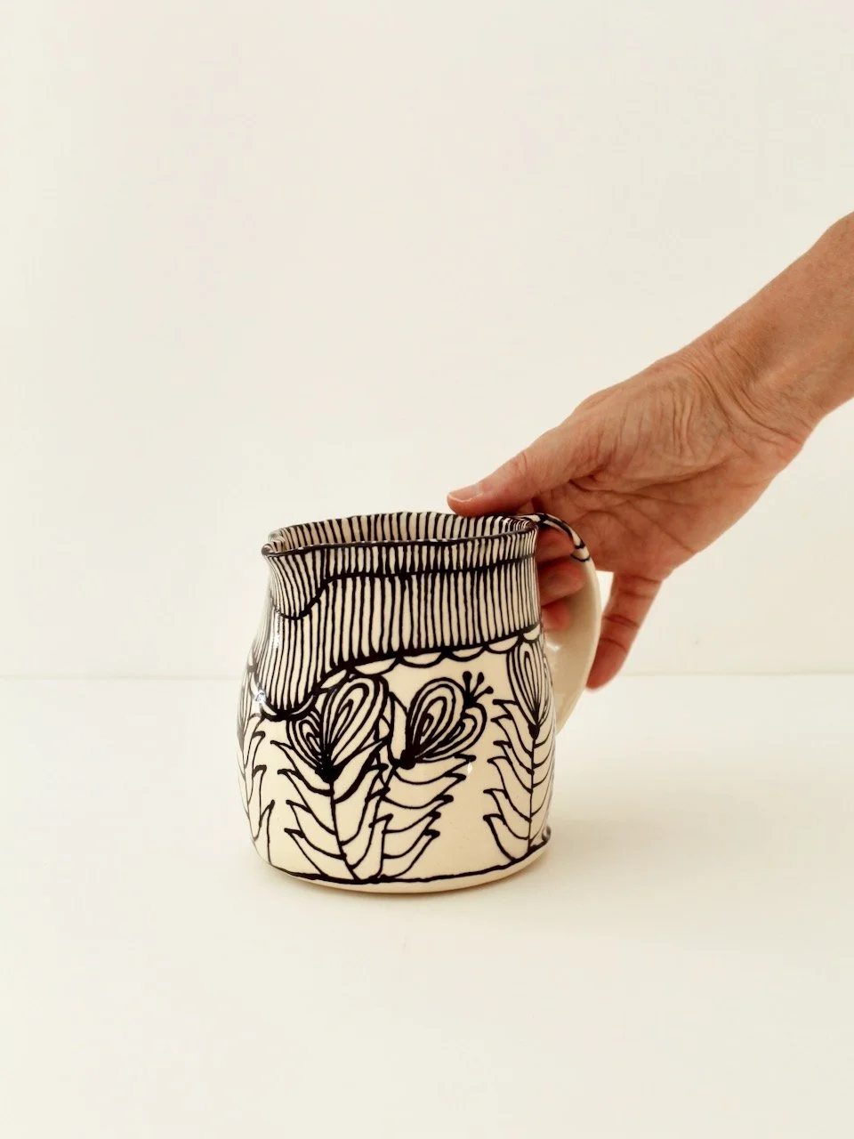 Barro-by-Lucrecia-Tulip-Pitcher.jpeg