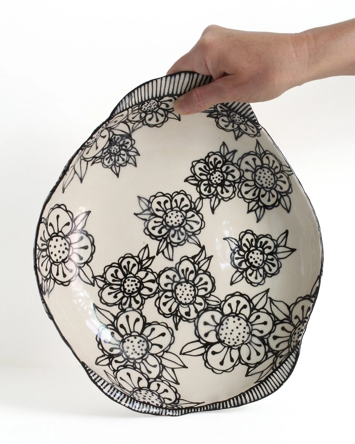 BarrobyLucrecia+Flower+Meadow+Serving+Bowl.jpg