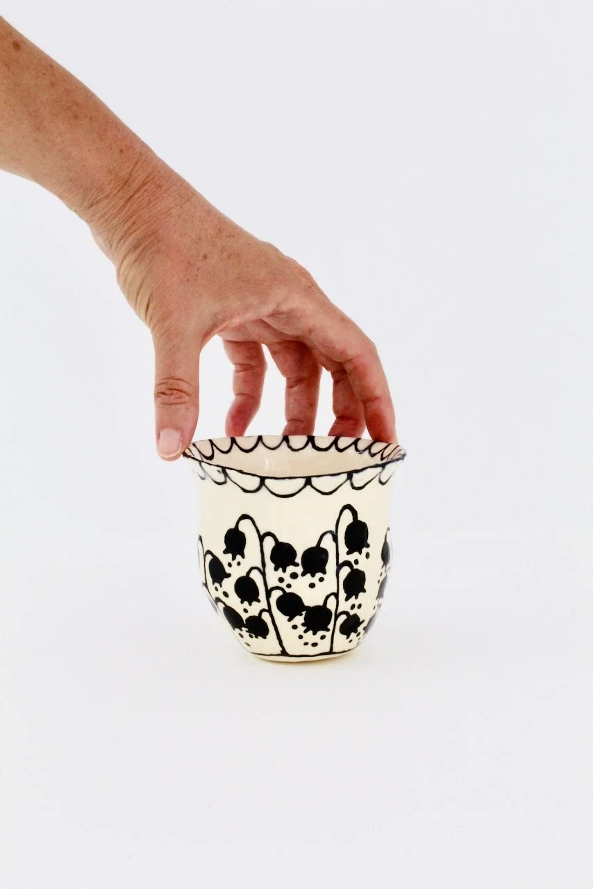 Barro-by-Lucrecia-LACE-Lily-Noir-Drink-Cup.jpeg