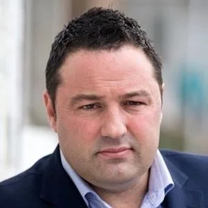 "You're basically making cancer patients criminals when they're just trying to cope with awful pain. So is it time that we legalise cannabis?"