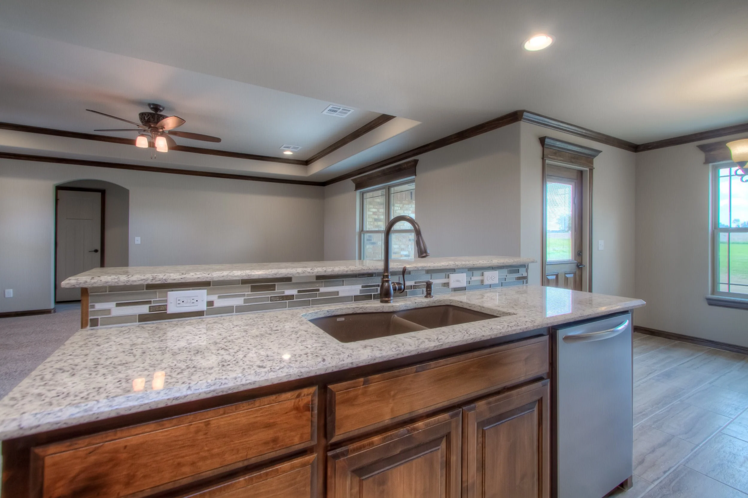 012_Kitchen 6.jpg