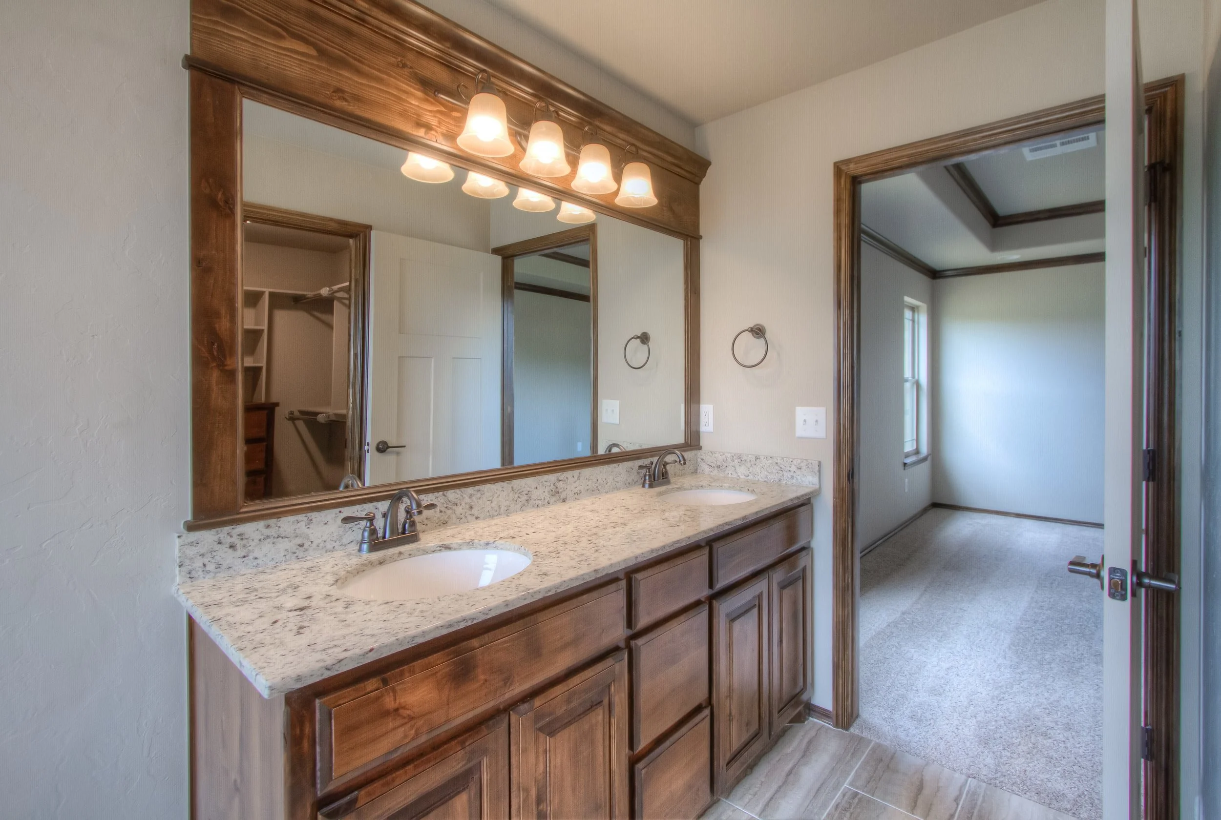024_Master Bath 4.jpg