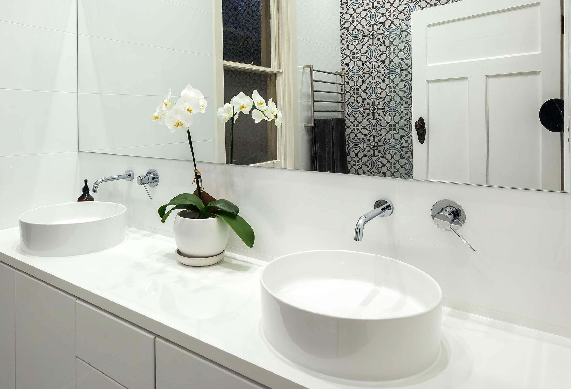 turnbull-built-renovation-ensuite-kings-park-sa.jpg