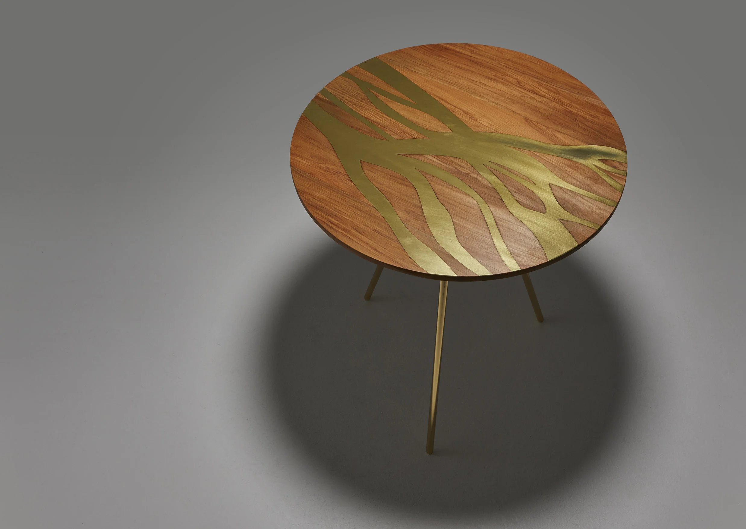 The Flow Side Table.