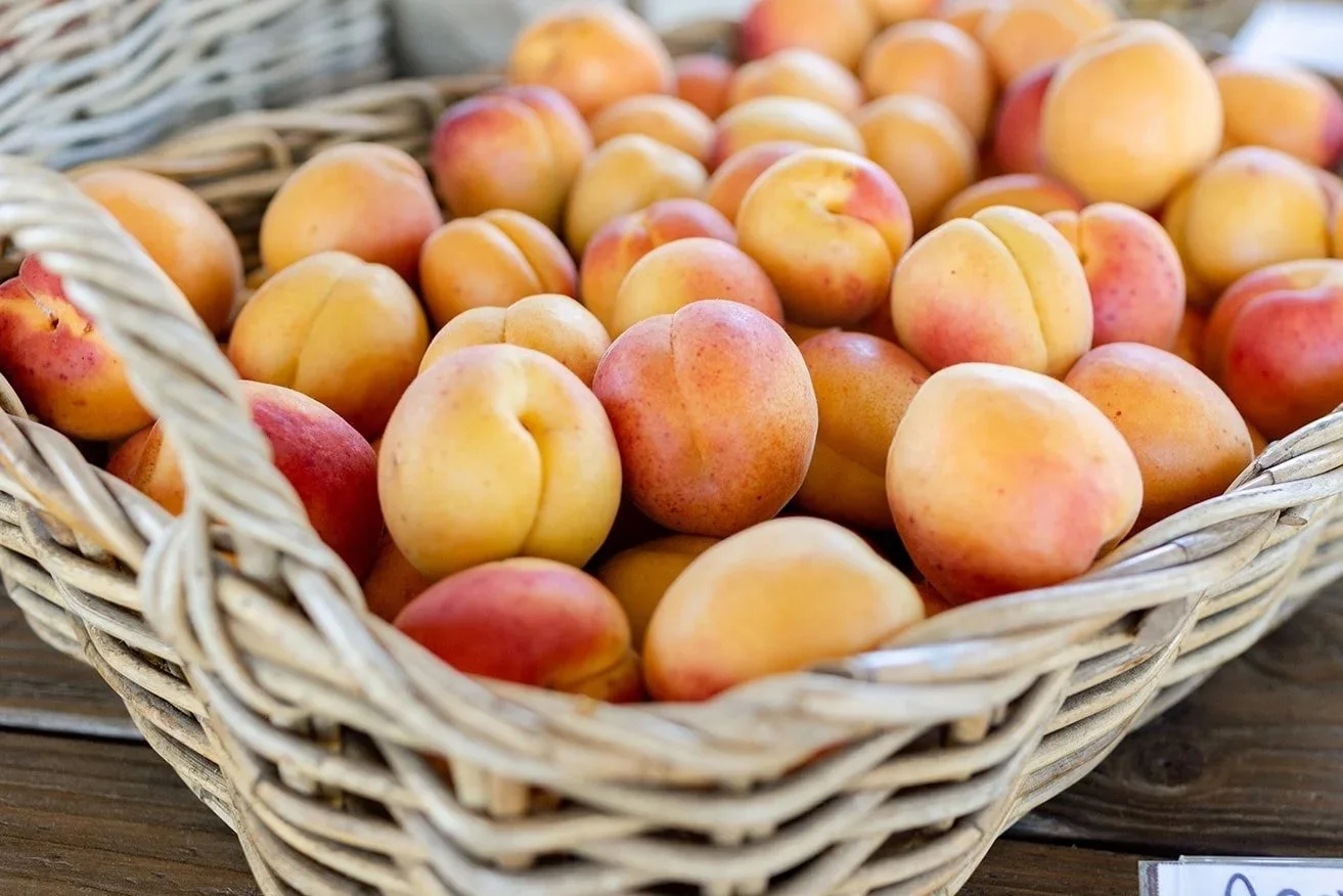 How to Store: Stone Fruit