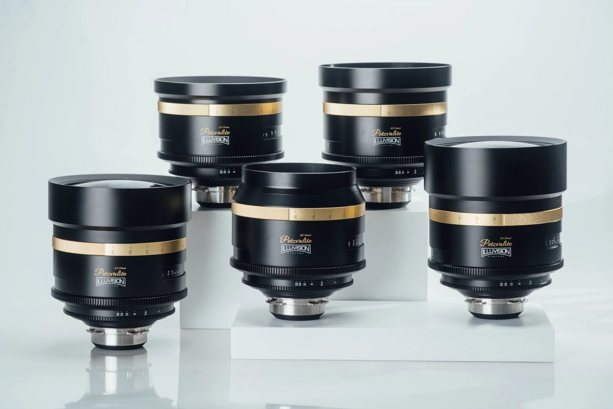 Illuvision Petzvalite 65 prime lens set