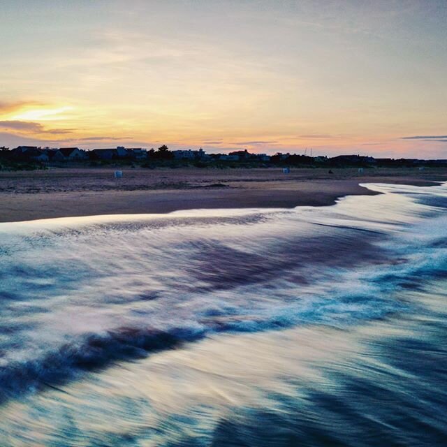 Go with the flow 😎🌊😎 .
.
.
.
.
#sunset #beach #ocean #aerialphotography #aerialcinematography #spring #nature #virginiabeach #virginia @visitvirginia #dji #aerials #longexposure @polarpro #mavic2pro #drone #dronephotography #picoftheday