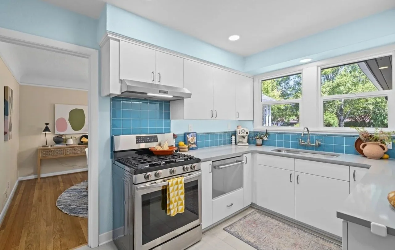 REED KITCHEN REFRESH - a modern revision of a 1950’s kitchen, renovated for resell. Scope: appliance specification, space planning, and new cabinetry. 